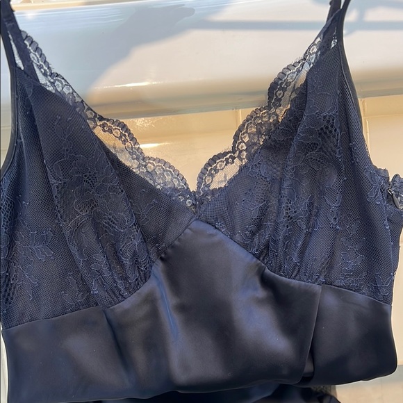 Abercrombie & Fitch Satin Maxi Dress - Picture 6 of 6